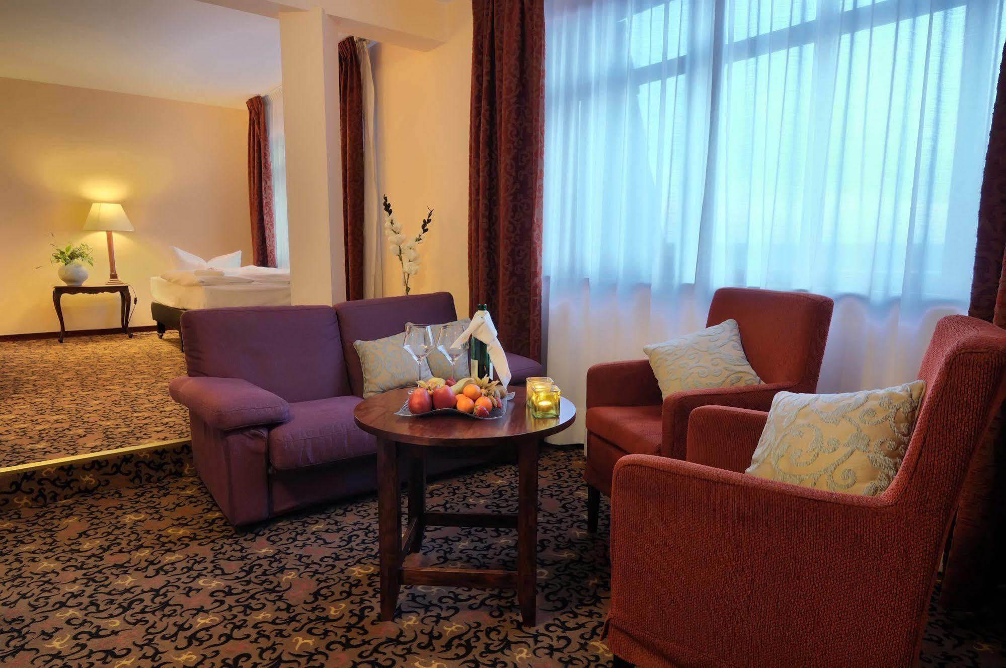Spreewald Parkhotel Bersteland Bagian luar foto
